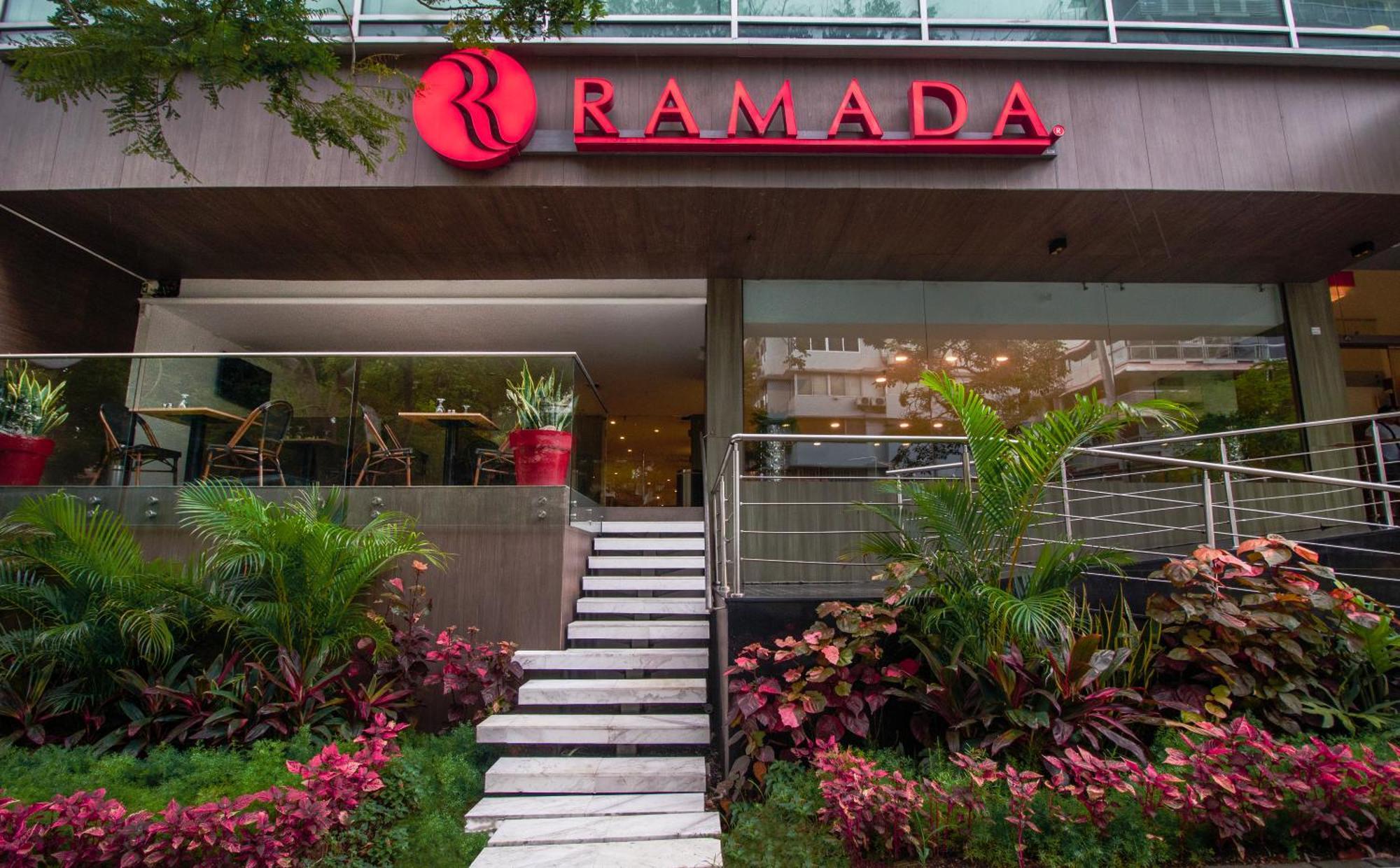 Ramada By Wyndham Panama Via Argentina Hotel Kültér fotó