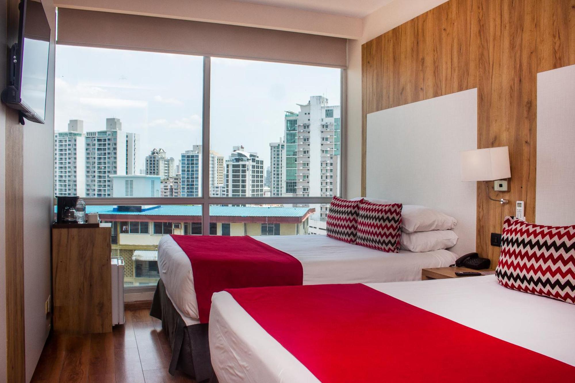 Ramada By Wyndham Panama Via Argentina Hotel Kültér fotó