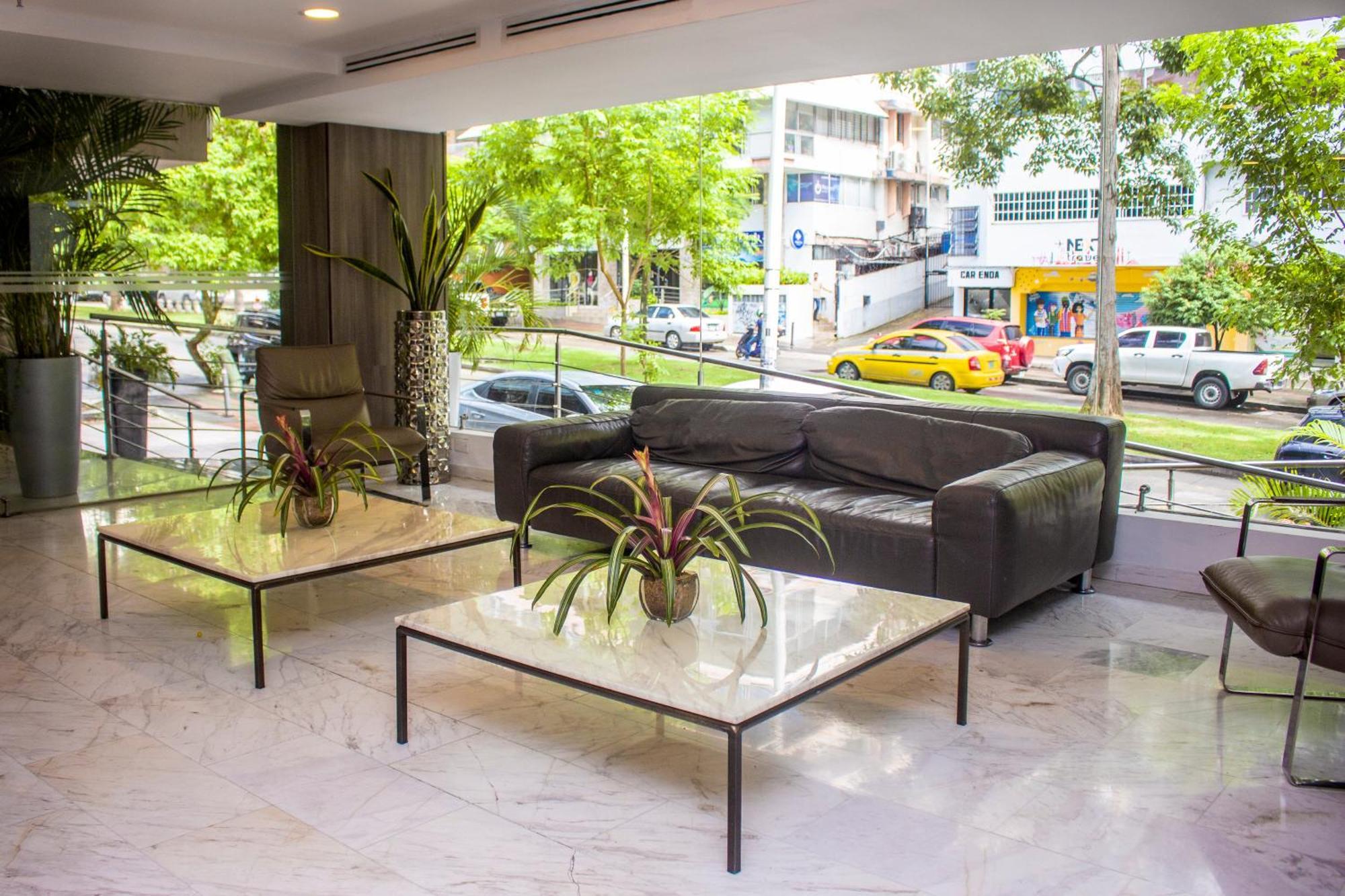 Ramada By Wyndham Panama Via Argentina Hotel Kültér fotó